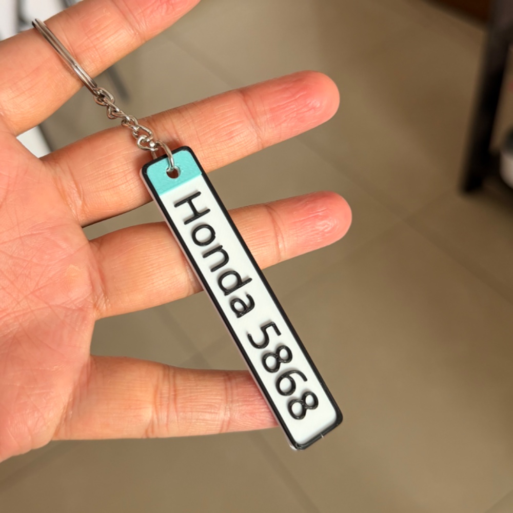 Car nameplate keychain